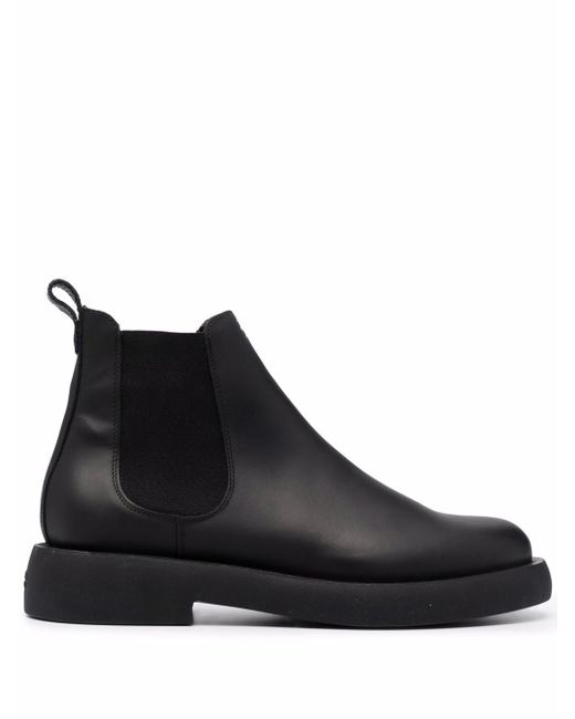 Clarks pull-tab chelsea boots