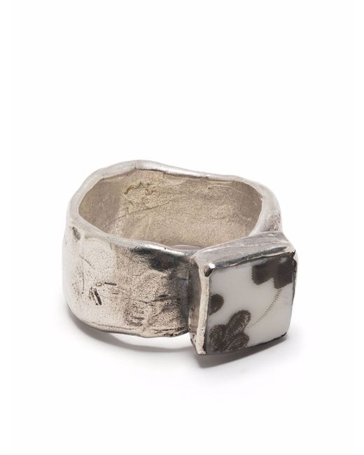 Nick Fouquet textured square-charm ring