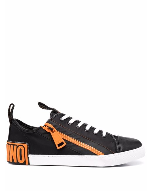 Moschino logo-detail low-top sneakers