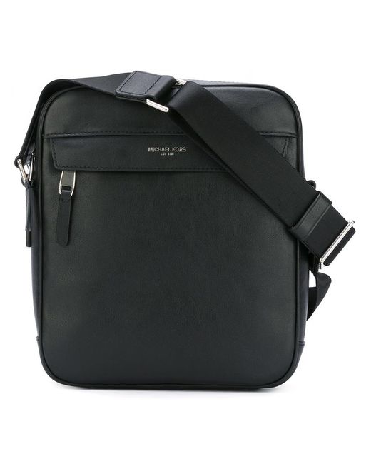 Michael Kors zip up messenger bag Leather