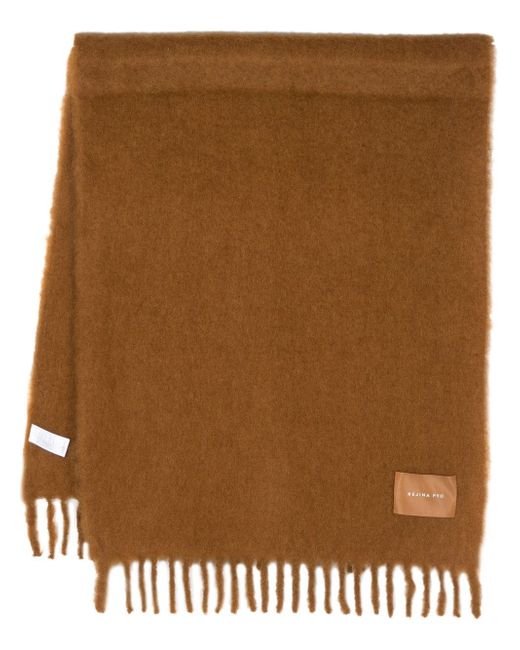 Rejina Pyo Blanket logo-patch fringed scarf