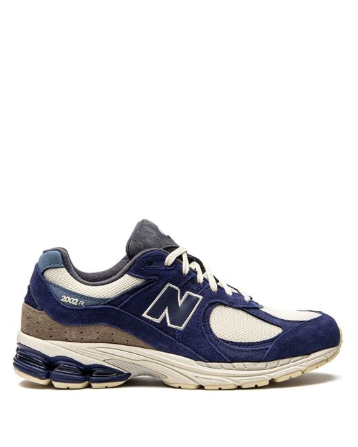 New Balance 2002R low-top sneakers