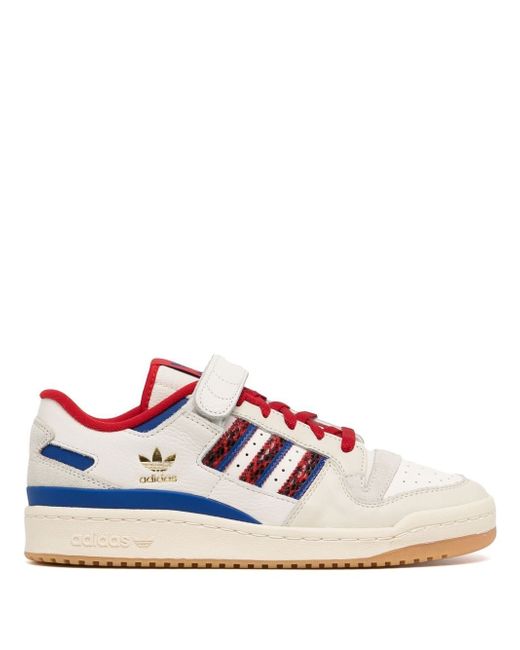 Adidas 3-stripes low-top sneakers