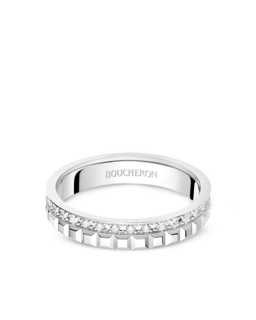Boucheron 18kt gold Clou de Paris diamond wedding ring