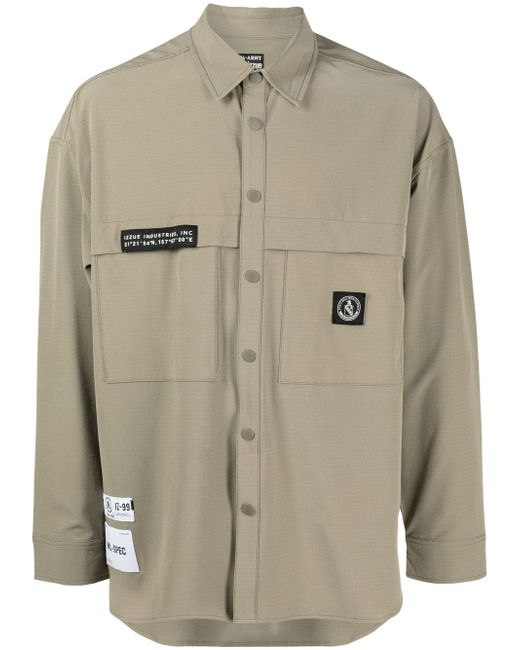 Izzue logo-patch button-up shirt