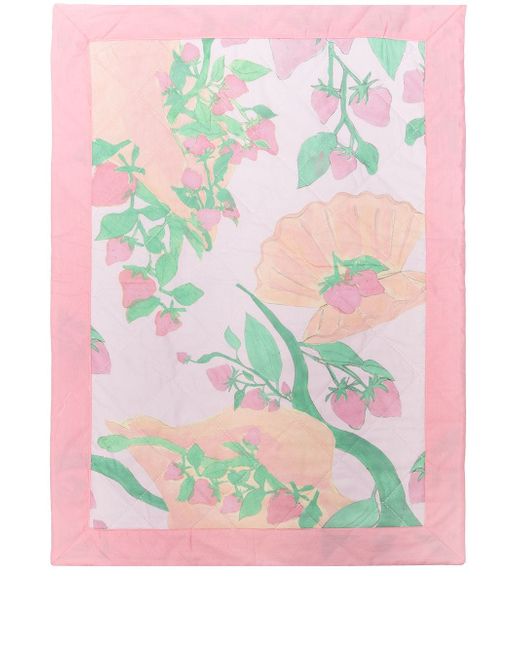 Helmstedt strawberry print quilted pillowcase