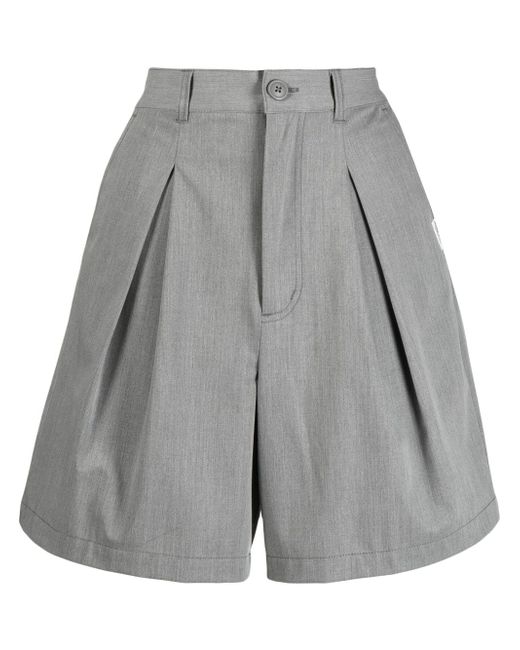 Chocoolate pleated high-waisted shorts