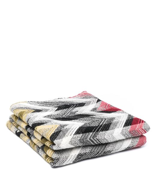 Missoni Home zigzag-woven blanket