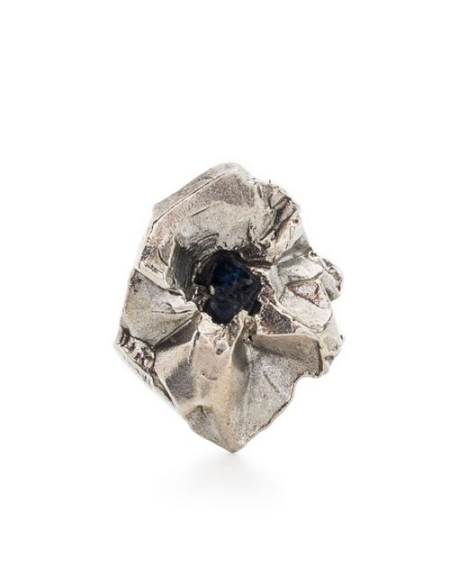 The Ouze crushed Sapphire stud earring