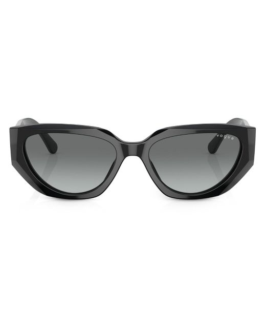 VOGUE Eyewear cat-eye frame tinted sunglasses