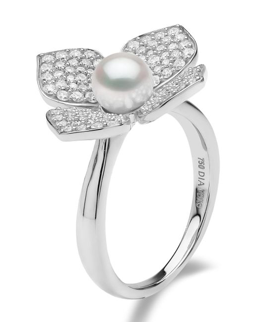 Yoko London 18kt white gold Petal pearl and diamond ring