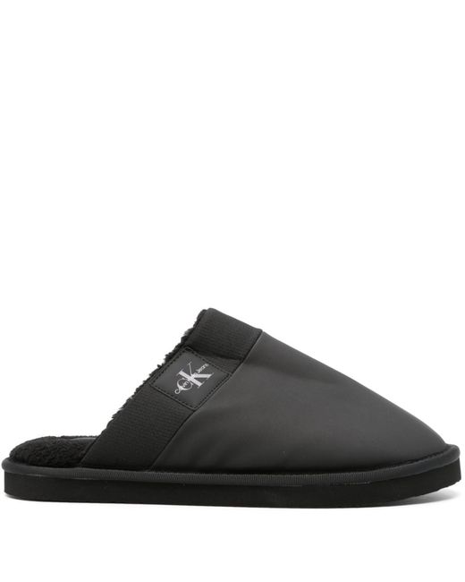 Calvin Klein Jeans logo-patch faux-shearling slippers