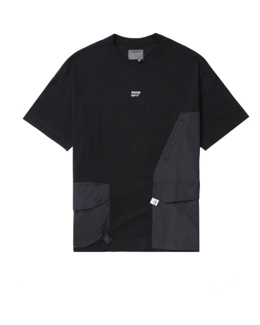 Musium Div. cargo-pocket T-shirt