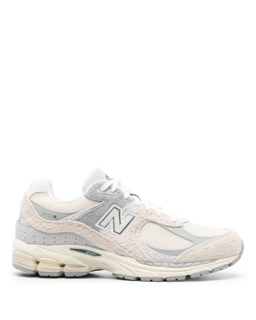 New Balance 2002R panelled sneakers