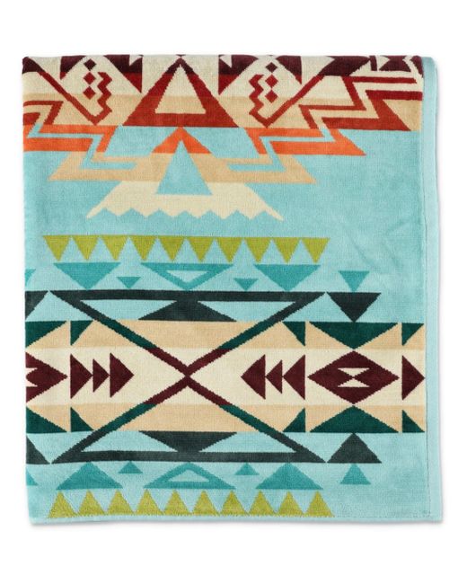 Pendleton geometric jacquard towel