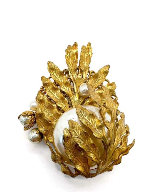 Jennifer Gibson Jewellery Vintage Miriam Haskell Pearl Layered Leaf Brooch 1940s