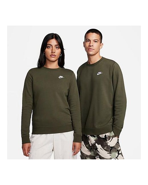 Nike Sportswear Club Fleece Crewneck Sweatshirt in Green/Cargo XS