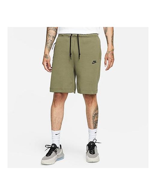 Nike Sportswear Tech Fleece Shorts in Medium Olive XS