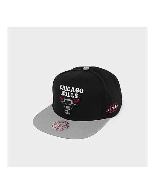 Mitchell And Ness Core 3 Chicago Bulls NBA Snapback Hat Black/Black