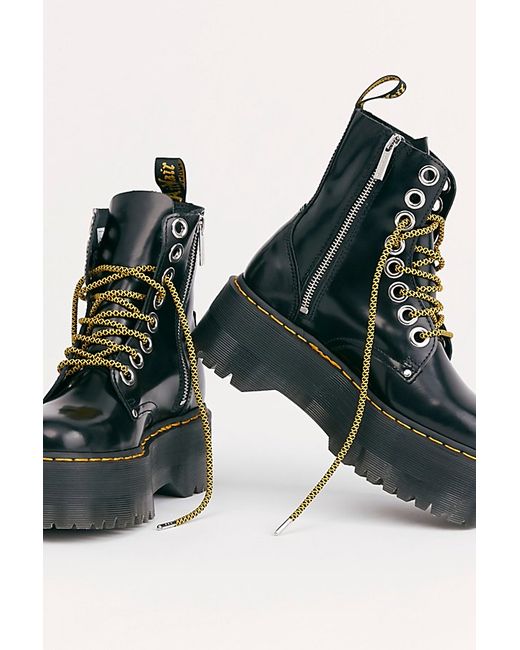 Dr. Martens Jadon Max Boots by at