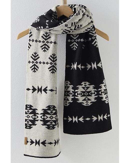 Pendleton Lambswool Knit Scarf by at
