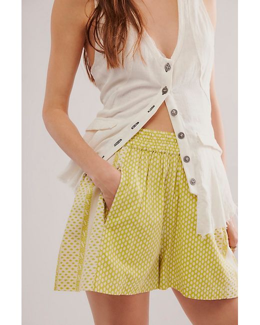 Free People Get Free Printed Pull-On Shorts