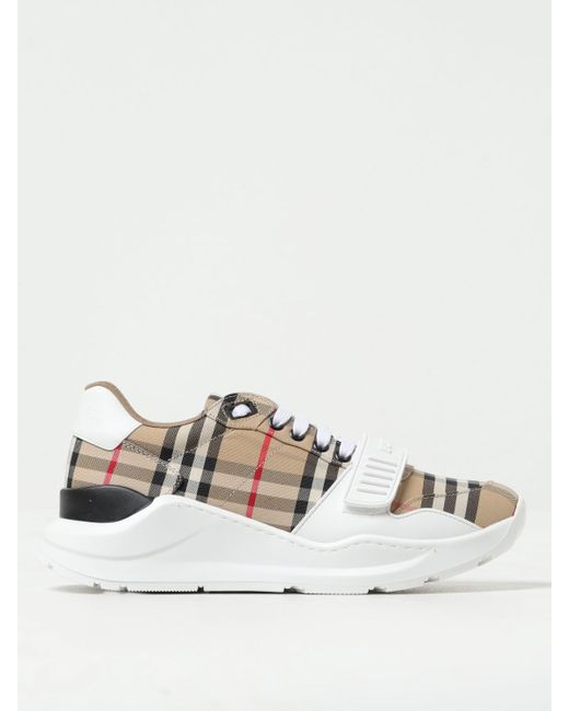 Burberry Trainers colour