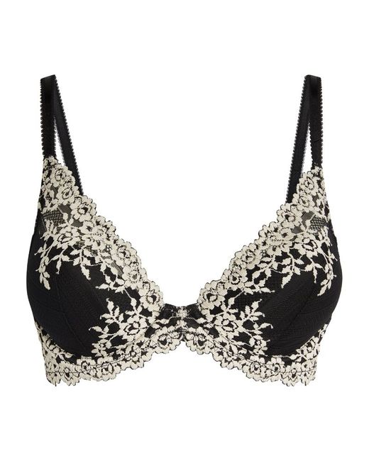 Wacoal Embrace Lace Underwired Plunge Bra