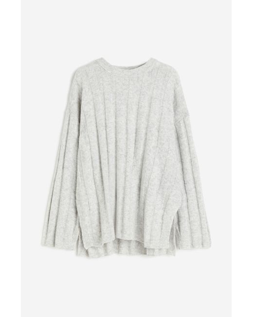 H & M Oversized Pullover in Rippstrick