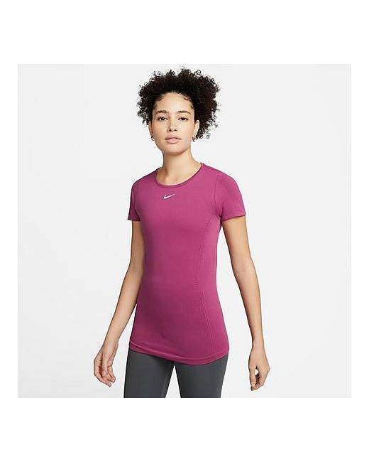 Nike Dri-FIT ADV Aura Short-Sleeve T-Shirt