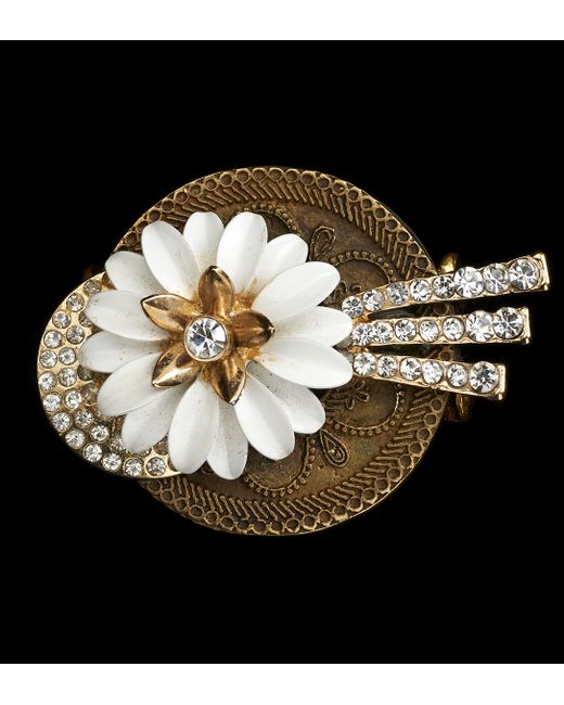 Ludmila Unconventional Jewelry 24kt Gold Plated White Flower Adjustable Ring