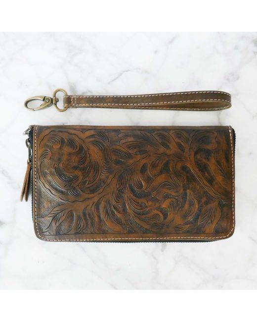 Maberick Leathers Zip Around Leather Wallet