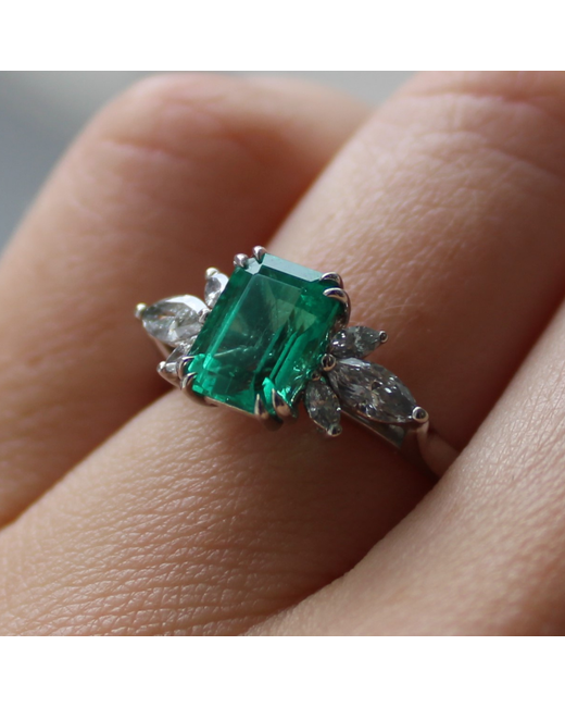 London DE Flowering Emerald and Diamond Bespoke Ring