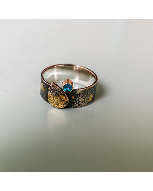 Booblinkajewellery Black Patina Paraiba Quartz Textured Gold Ring
