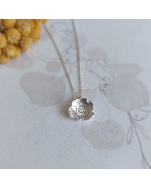 Louisa R Designs Small Sterling Daisy Pressed Flower Necklace