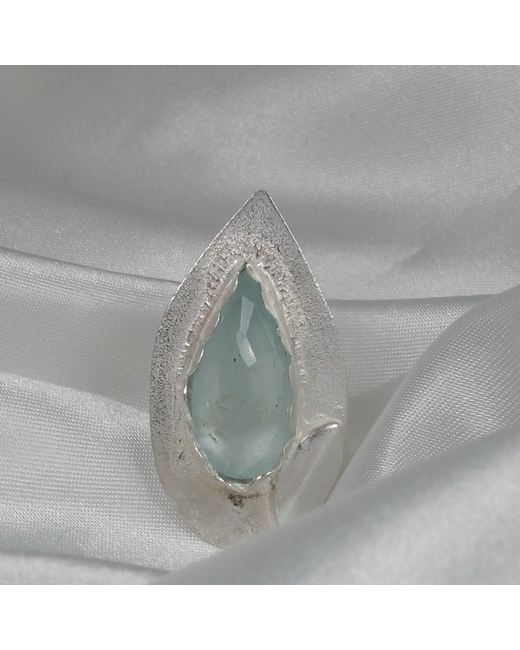 Artistic Silversmith Frosted Aquamarine Ring