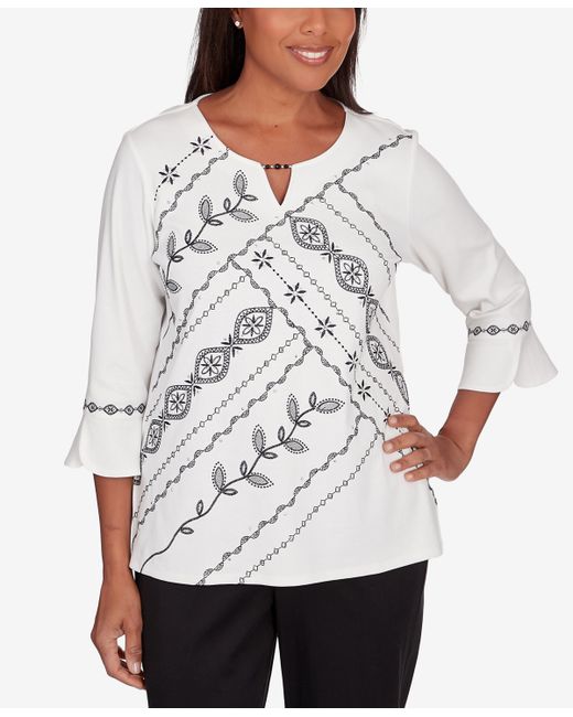 Alfred Dunner Petite Opposites Attract Embroidered Leaf Top