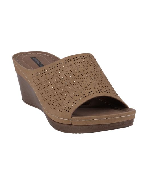 GC Shoes Studded Comfort Slip-On Wedge Sandals