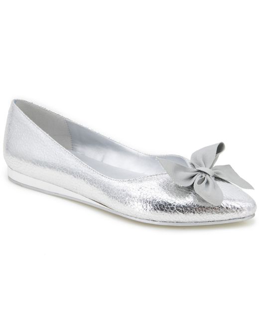 Kenneth Cole REACTION Lily Bow Ballet Flat