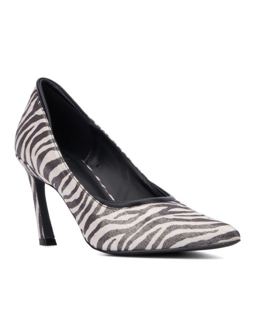 New York & Company Kailynn Pointy Textured Pump Heels
