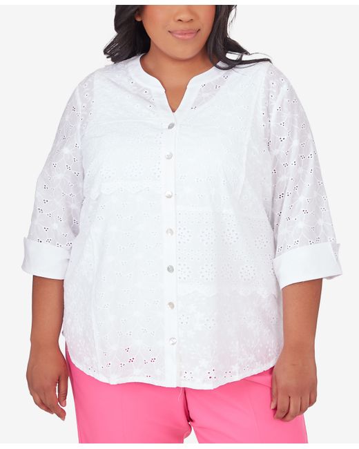 Alfred Dunner Plus Paradise Island Button Front Eyelet Top