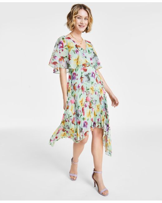 Kensie Pleated V-Neck Print Chiffon Dress