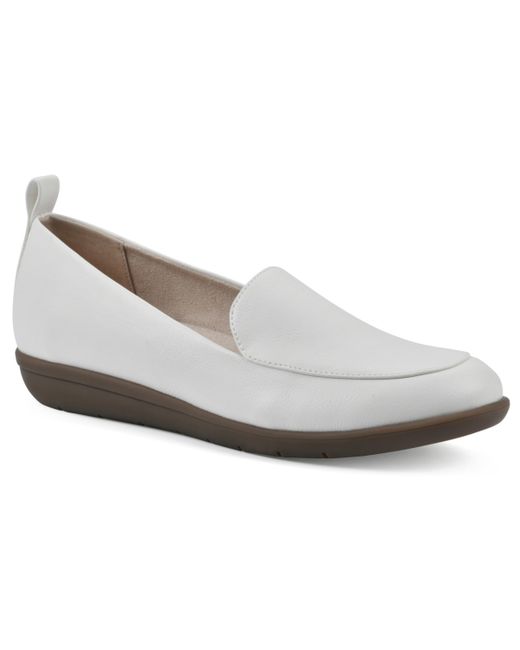 Cliffs by White Mountain Twiggy Moc Loafer