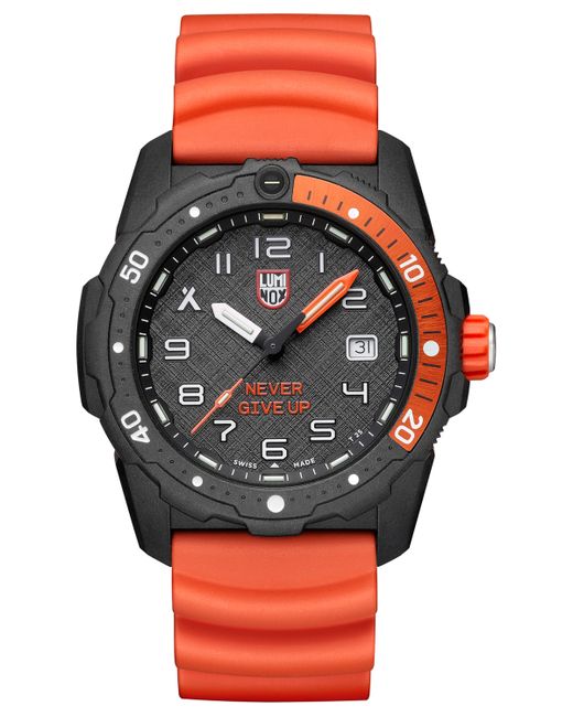 Luminox Swiss Bear Grylls Survival Sea Series Never Give Up Dive Rubber Strap Watch 42mm