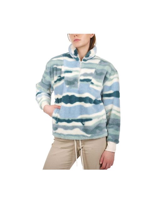 Mountain And Isles No Boundaries High Pile Pullover Jacket