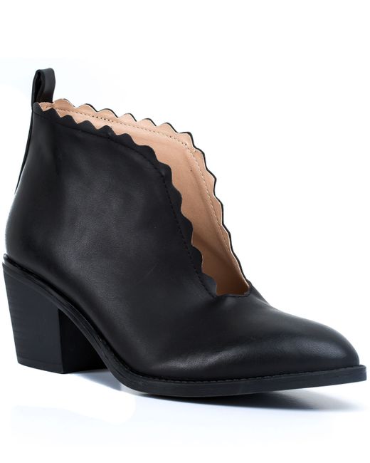GC Shoes Cut Out Ankle Boots