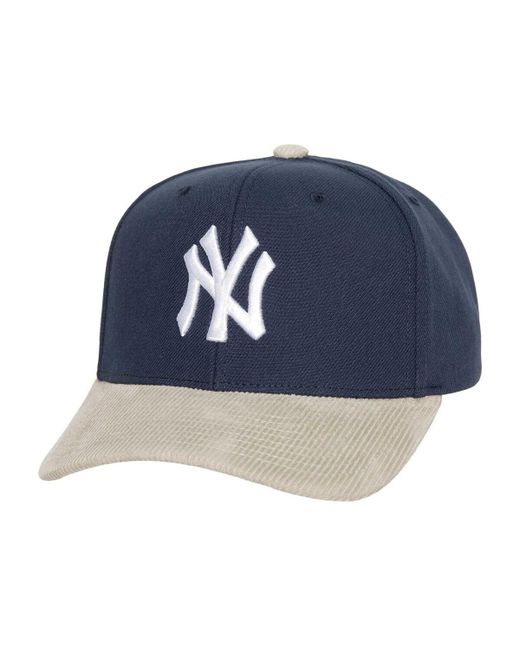 Mitchell & Ness New York Yankees Corduroy Pro Snapback Hat