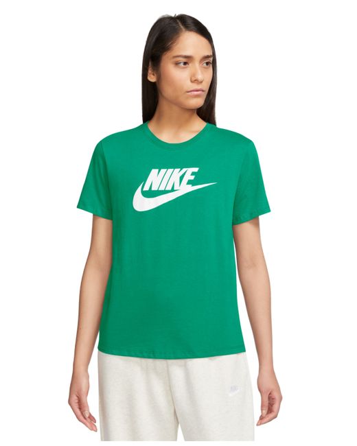 Nike Sportswear Essentials Logo T-Shirt
