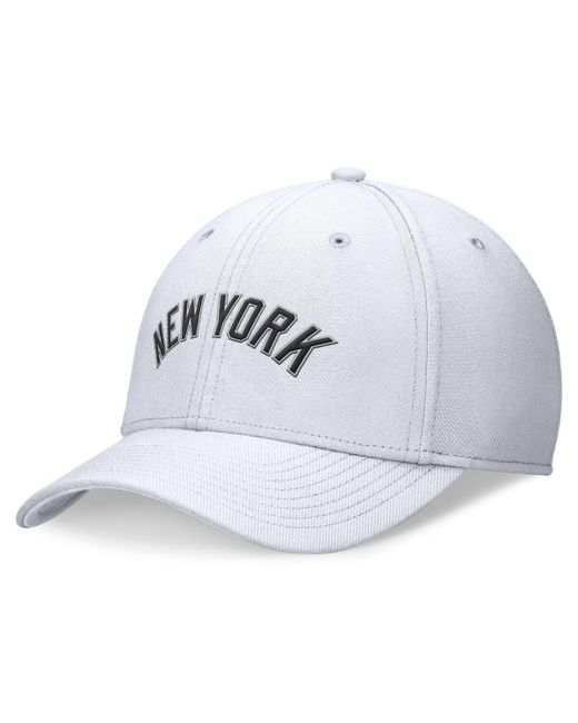 Nike New York Yankees Evergreen Performance Flex Hat