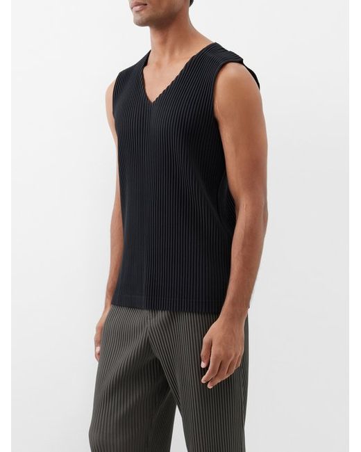 Homme Pliss Issey Miyake V-neck Technical-pleated Tank Top